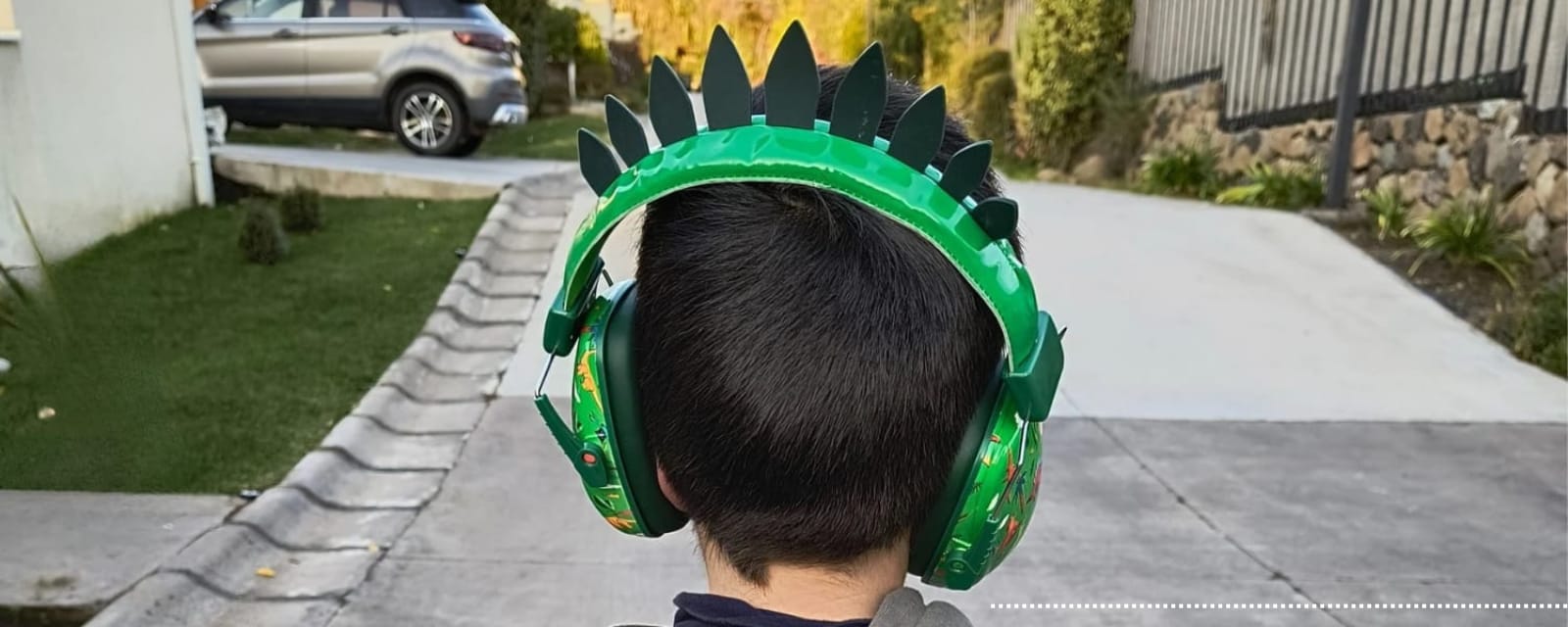 ¿Qué audífonos de cancelación de ruido elegir para niños neurodivergentes?