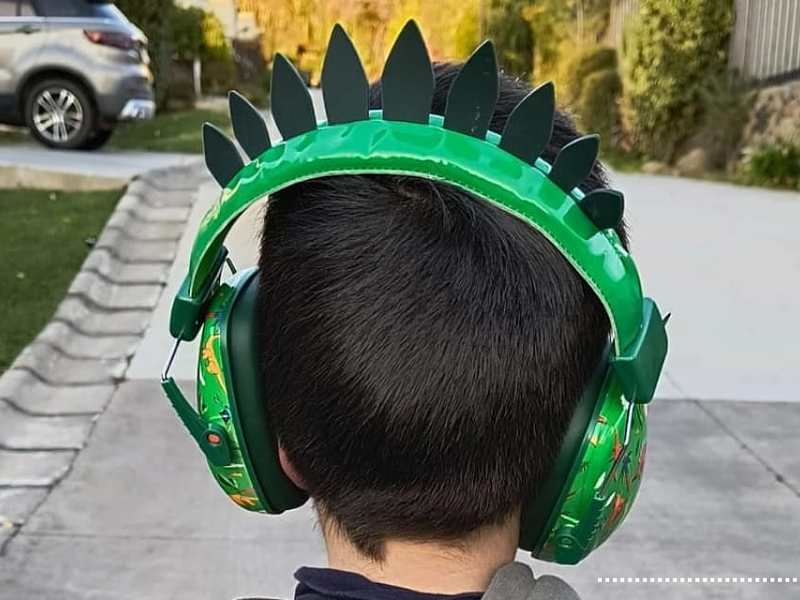 ¿Qué audífonos de cancelación de ruido elegir para niños neurodivergentes?