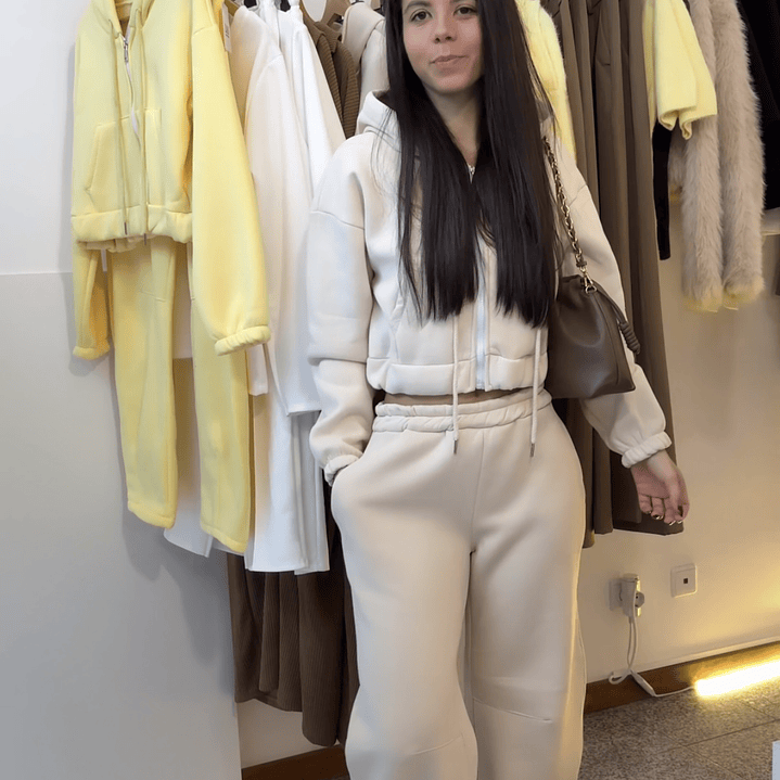 FATO DE TREINO CARDADO 8