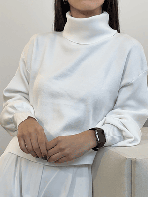 CAMISOLA OVERSIZED GOLA ALTA 