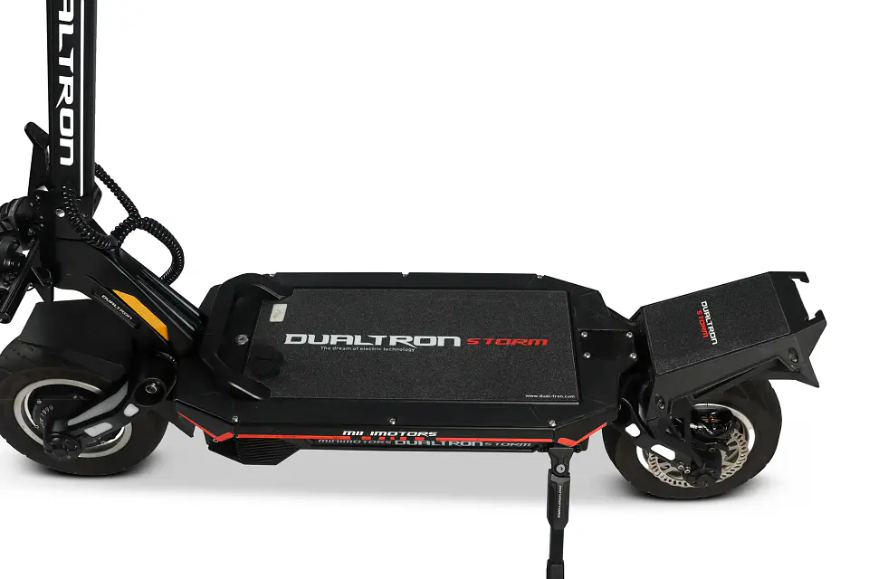 DUALTRON NEW STORM LTD 84V45AH EY4 2026 8