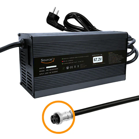 Chargeur Ultra Rapide Réglable Dualtron Thunder 1 60V - 67,2V 10A GX16-3