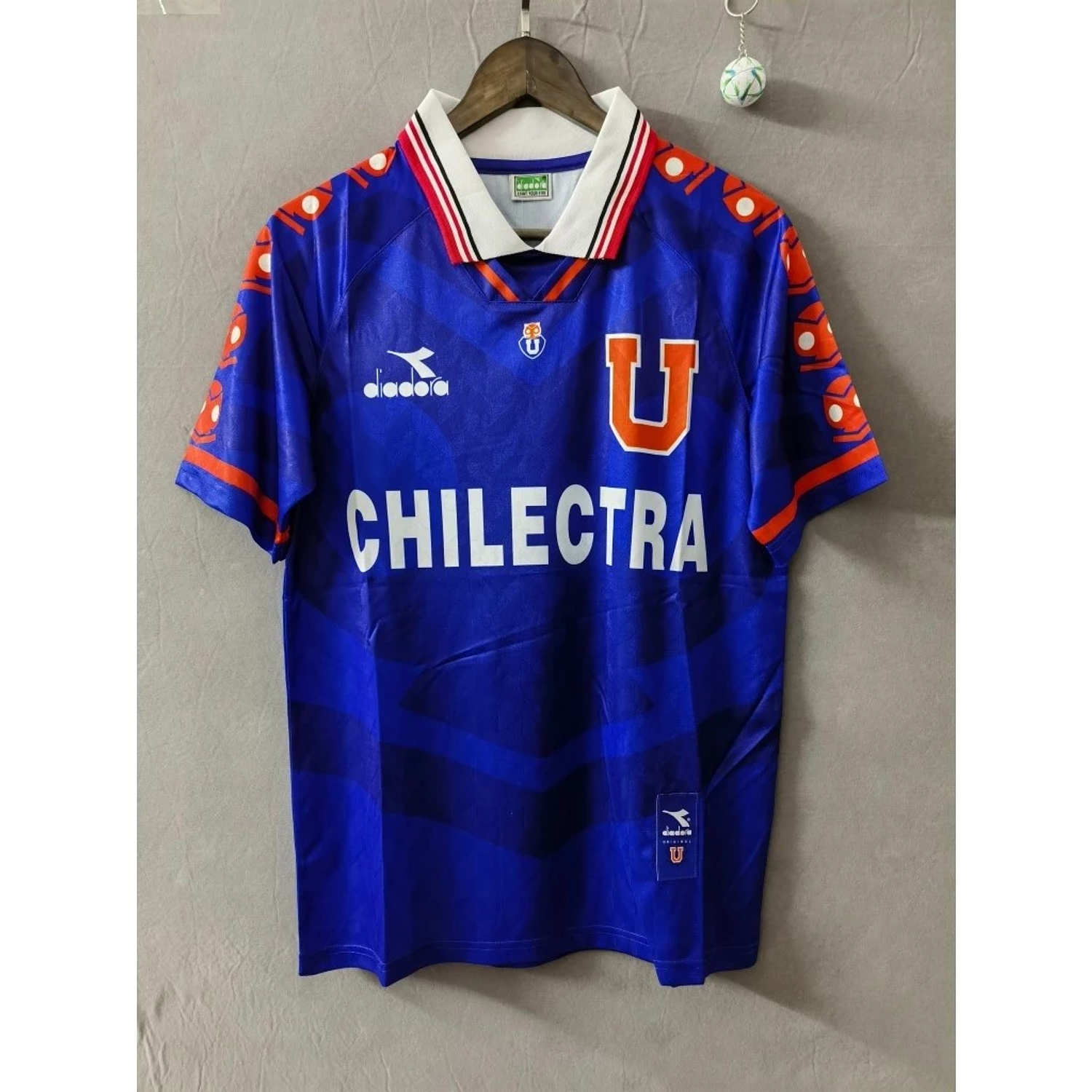 Camiseta universidad de chile local retro 1996 1