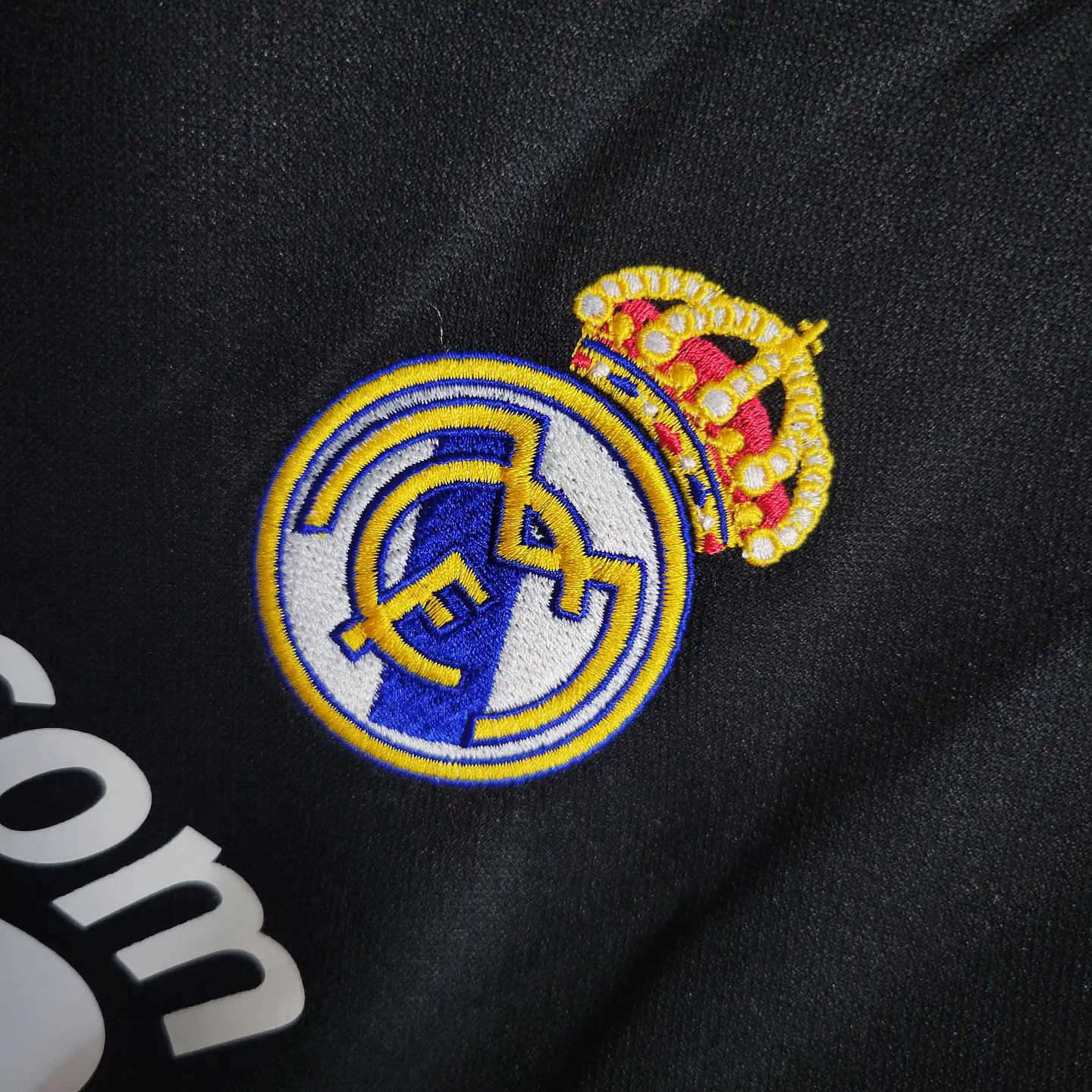 2008-09 Real Madrid Third Jersey 3