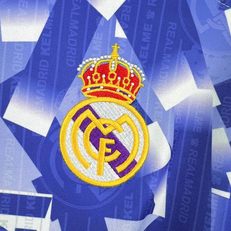1996-97 Real Madrid Third Jersey 5