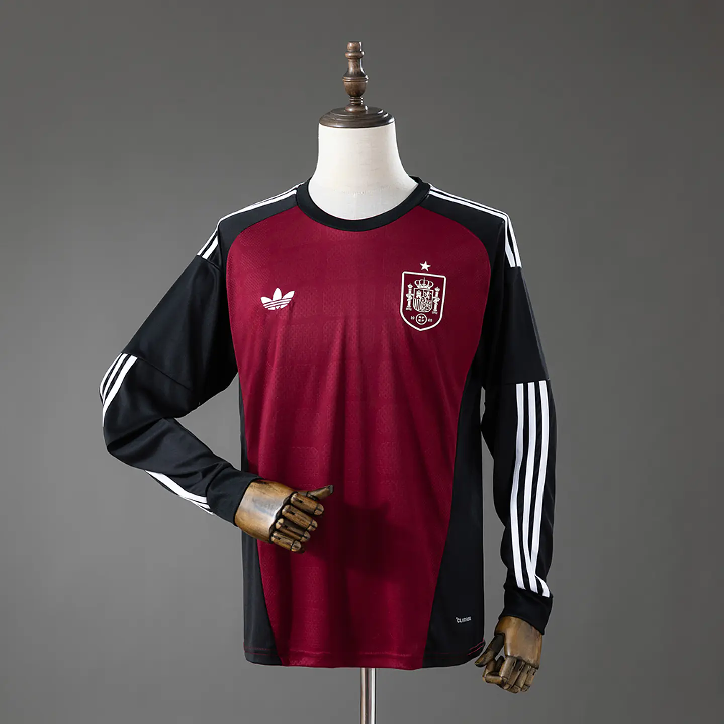 2026 Spain Goalkeeper Away Long Sleeve Jersey 1