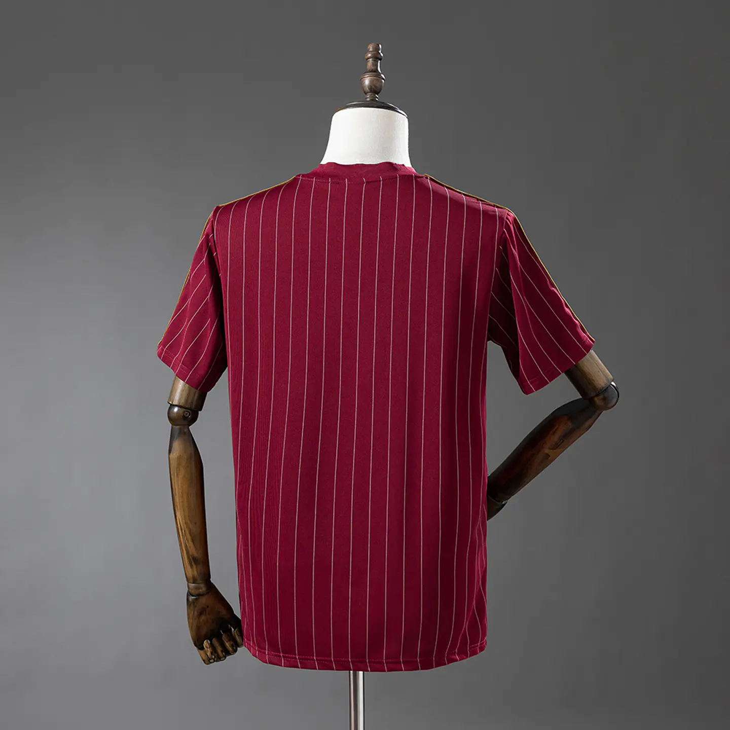 2025-26 Arsenal Red Travel Shirt 2