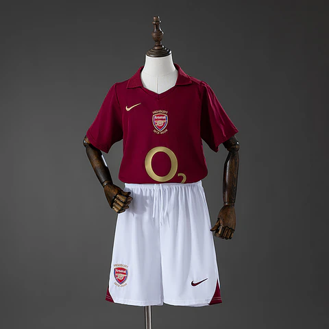 2005-06 Arsenal Home Kids Kit