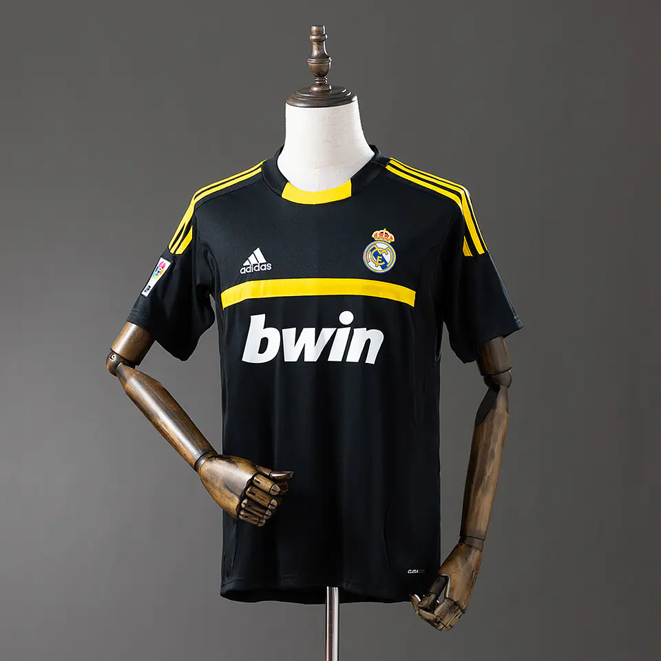 2011-12 Real Madrid Black Goalkeeper Jersey 1