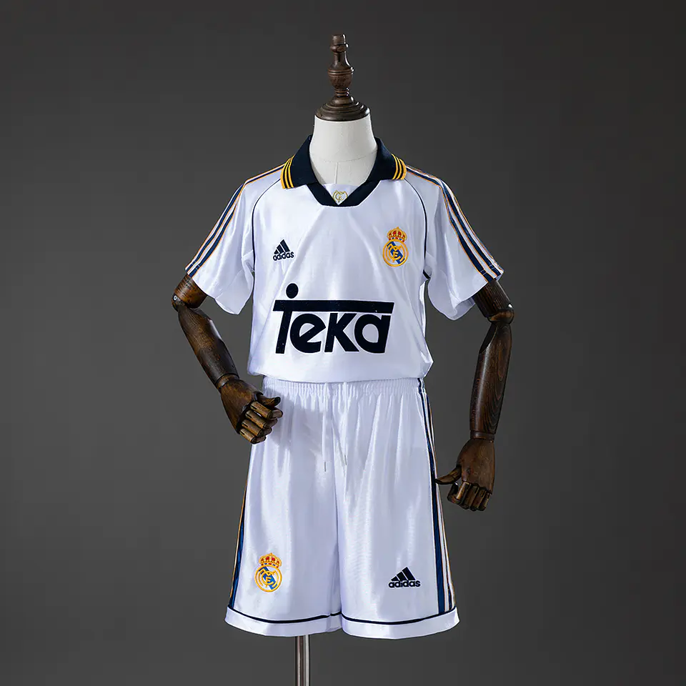 1998-00 Real Madrid Home Kids Kit 1