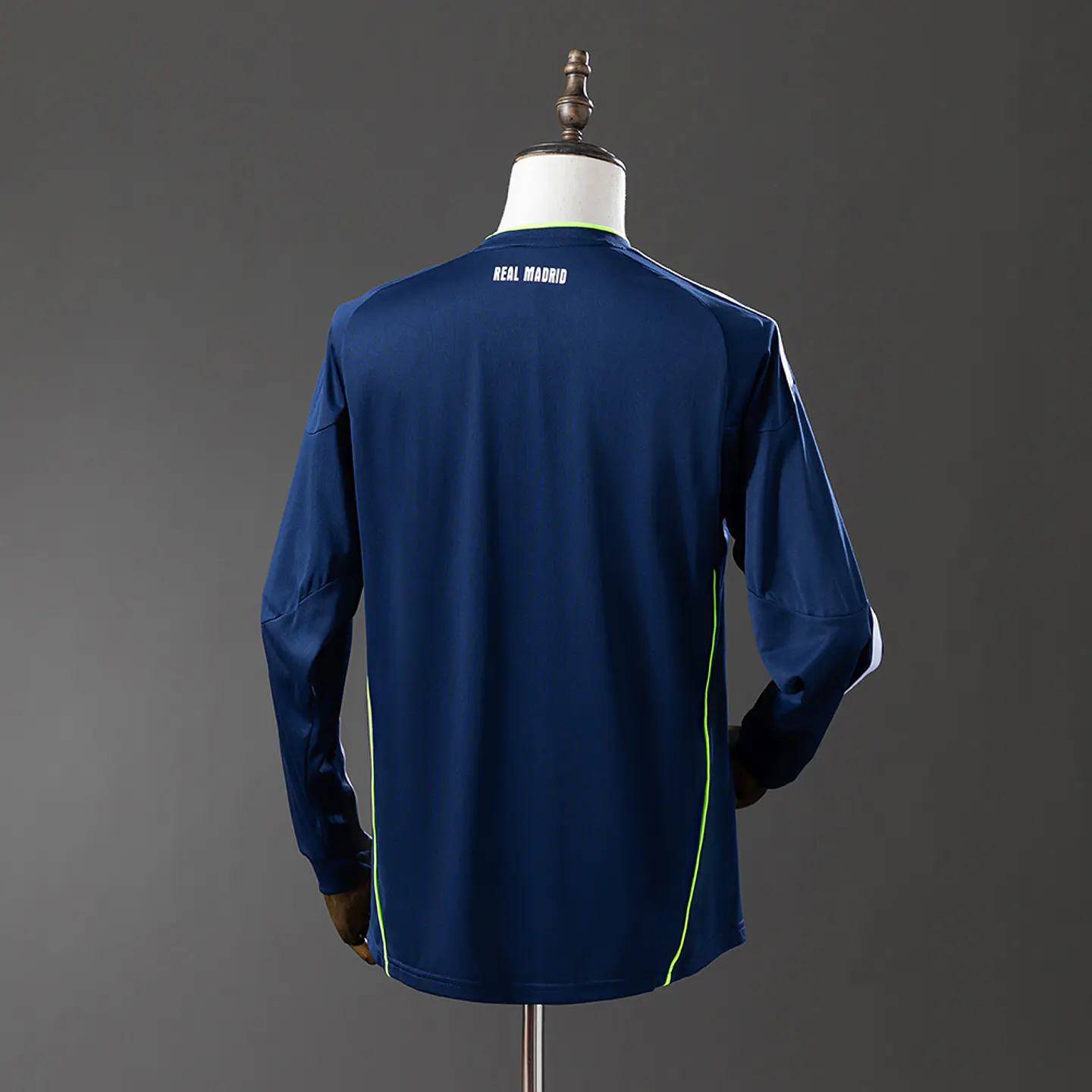 2010-11 Real Madrid Third Long Sleeve Jersey 2