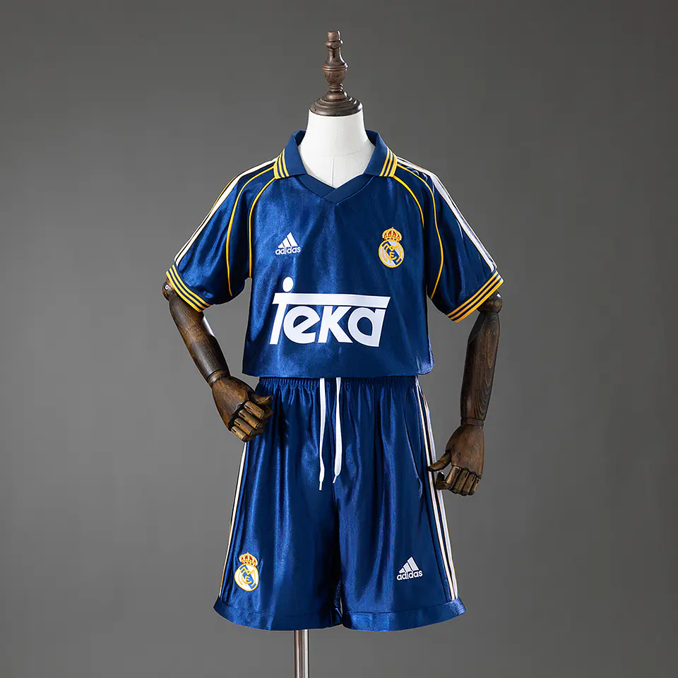 1998-99 Real Madrid Third Kids Kit 1