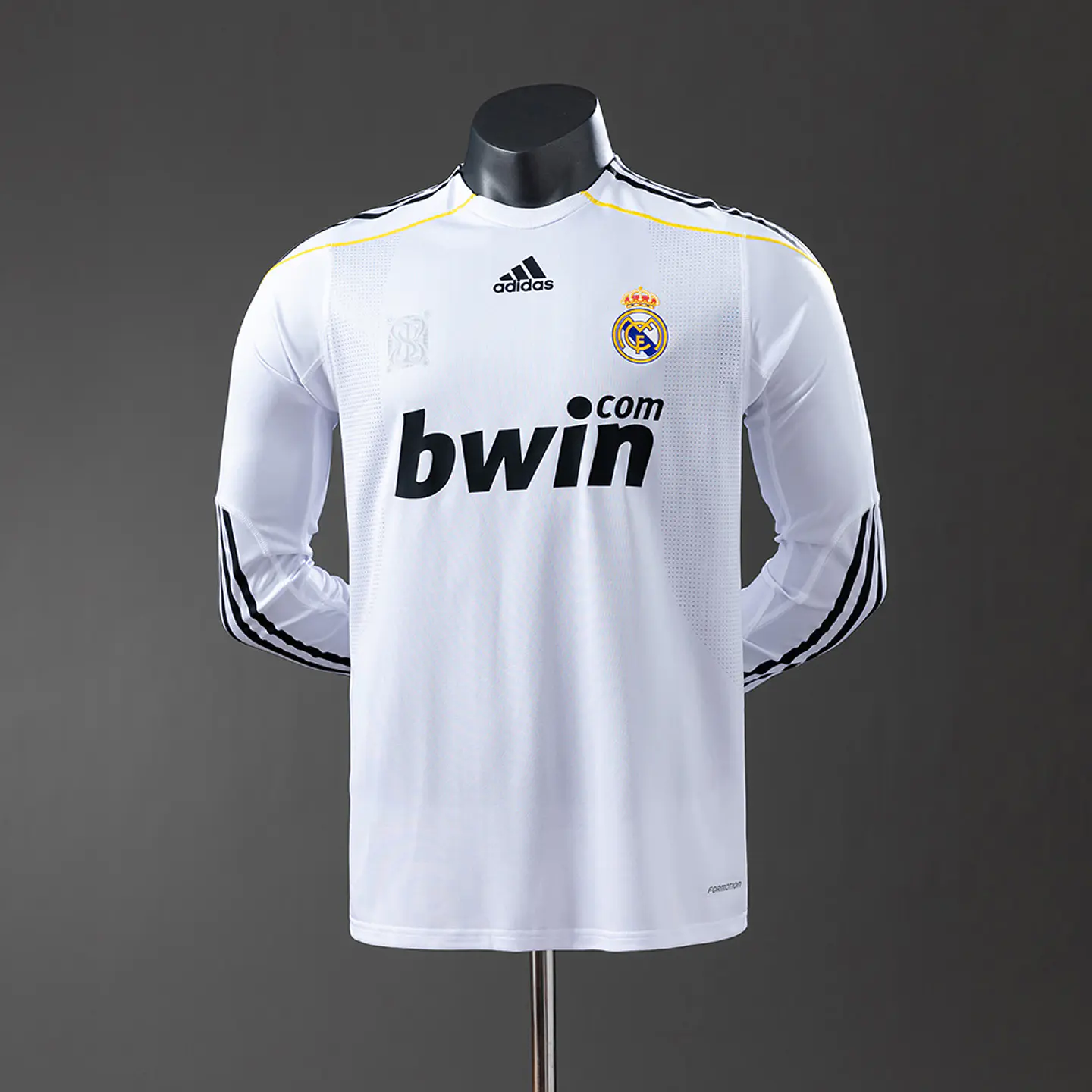 2009-10 Real Madrid Home Long Sleeve Player Edition Jersey 1