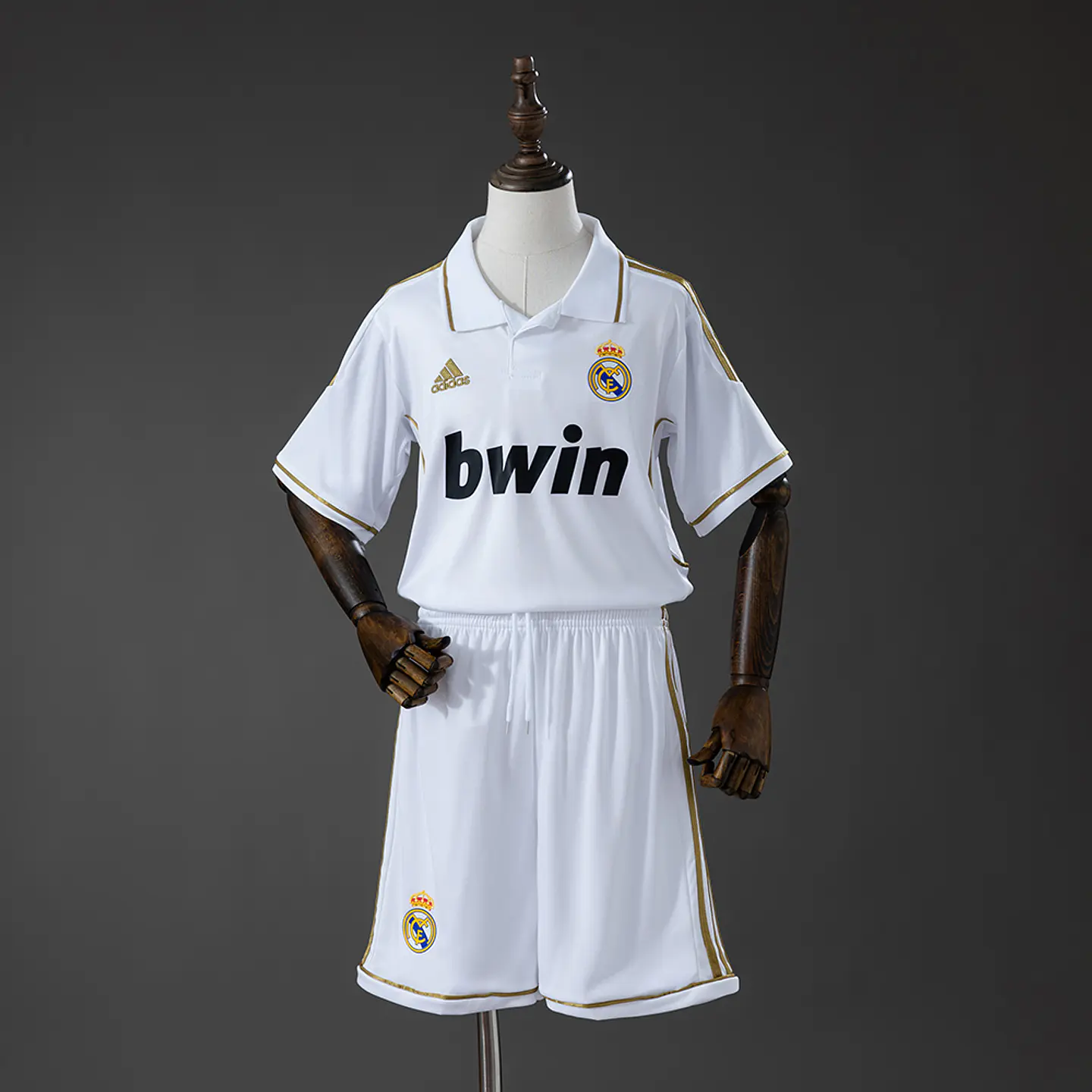 2011-12 Real Madrid Home Kids Kit 1