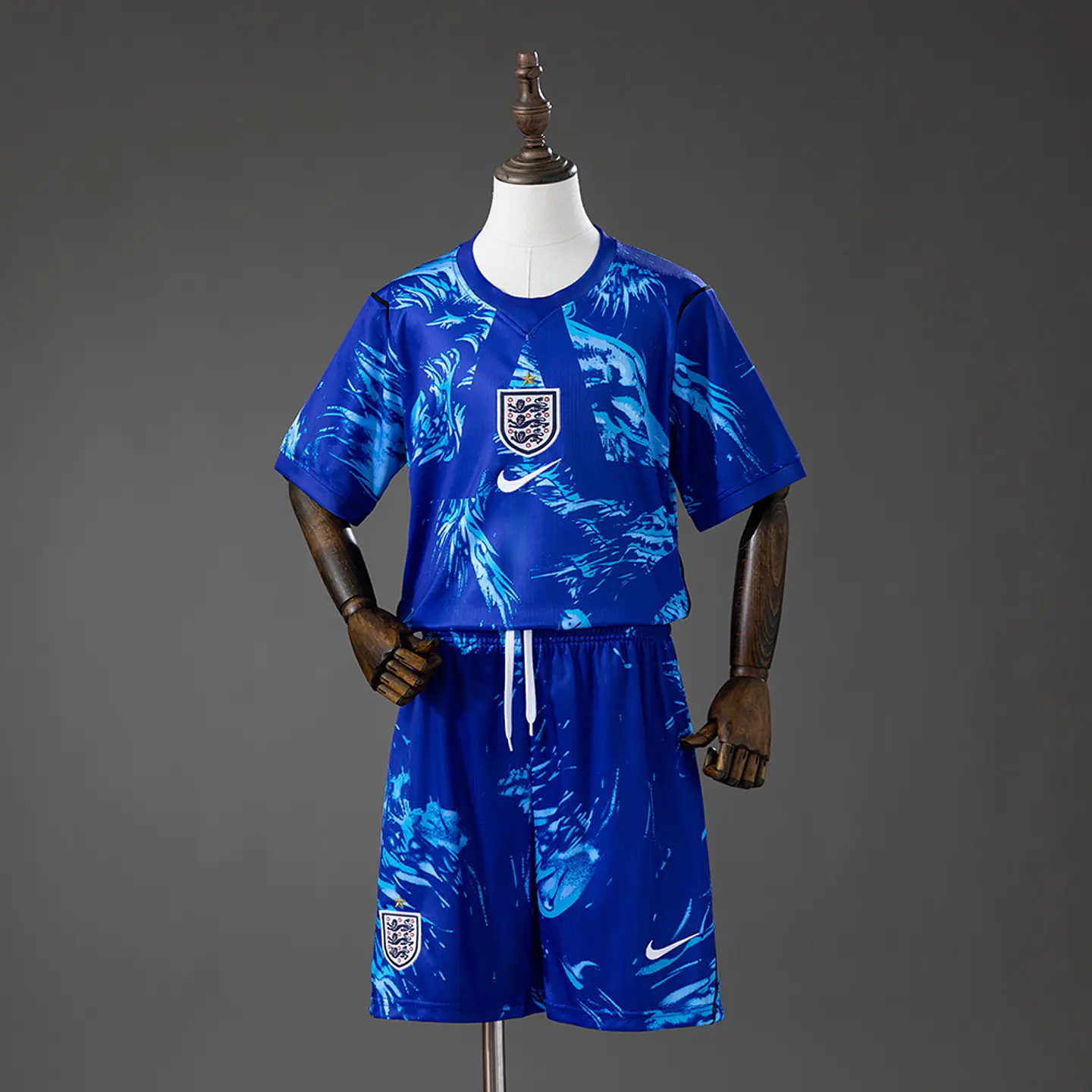 2026 England Blue Goalkeeper Kids Kit 1