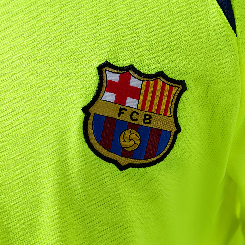2005-06 Barcelona Away Jersey 5