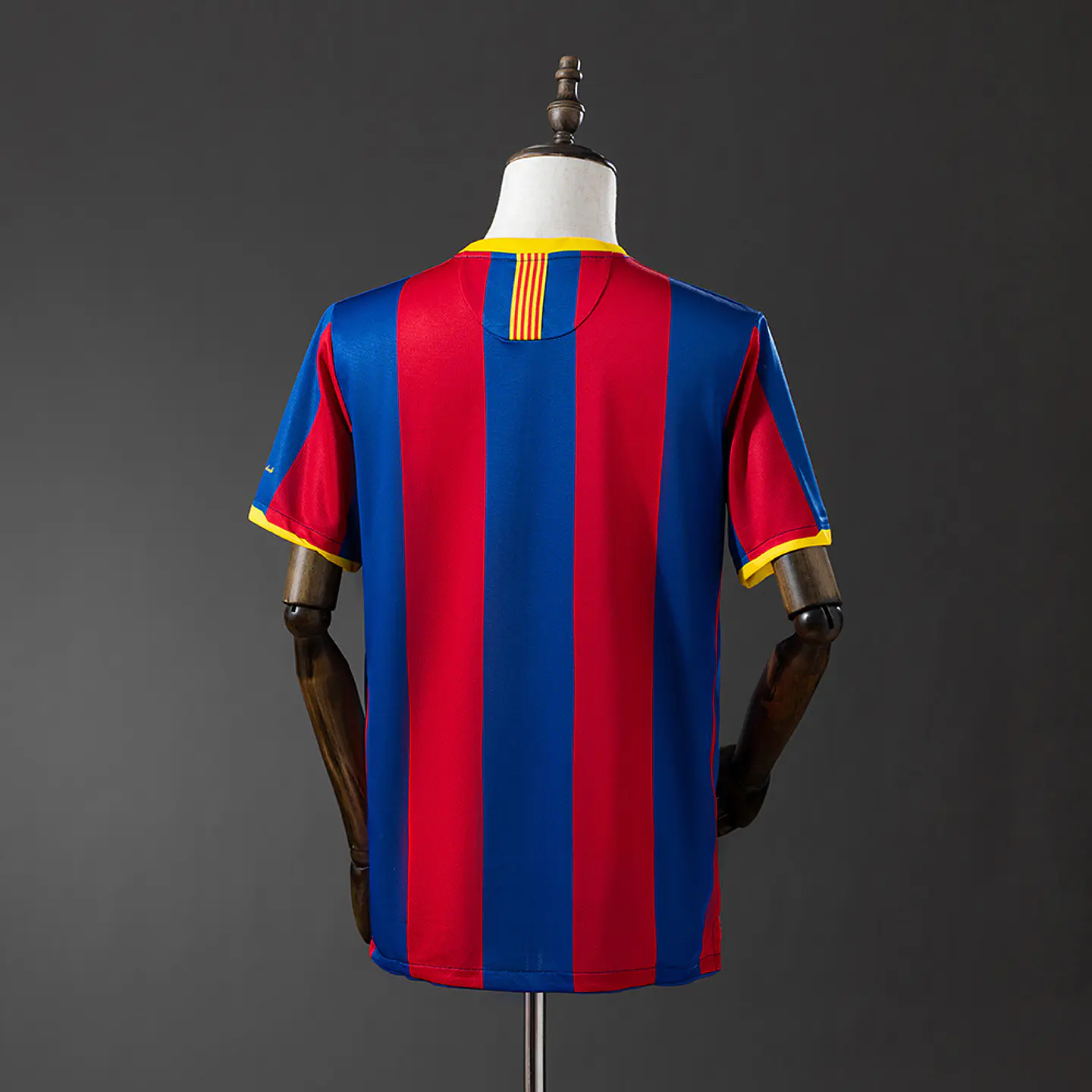 2010-11 Barcelona Home Jersey 2