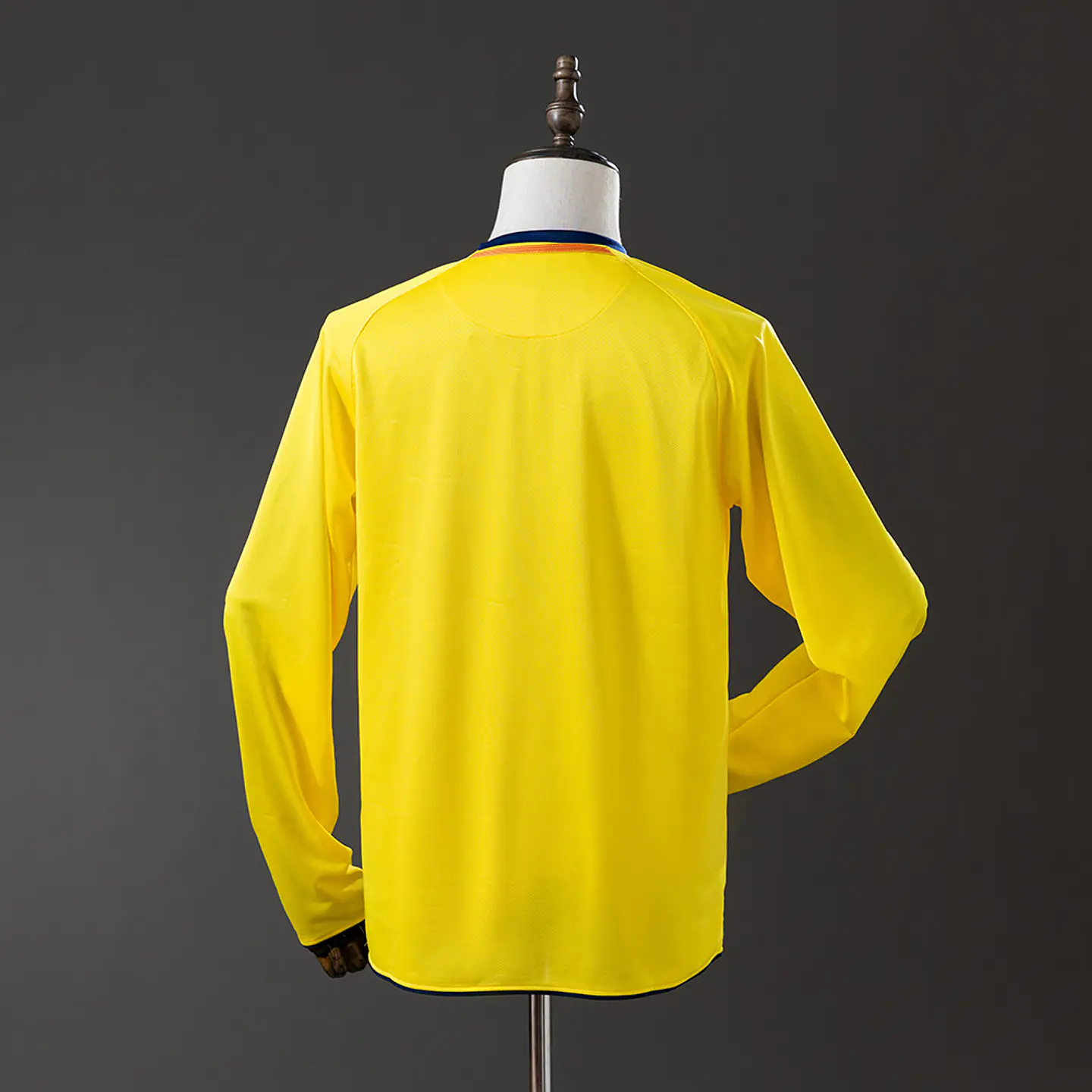 2008-09 Barcelona Away Long Sleeve Jersey 2