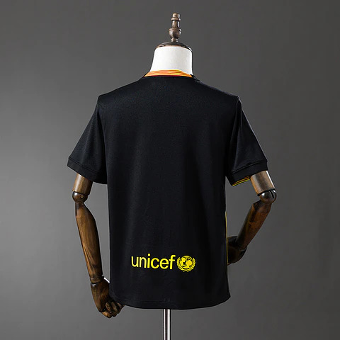 2013-14 Barcelona Third Jersey