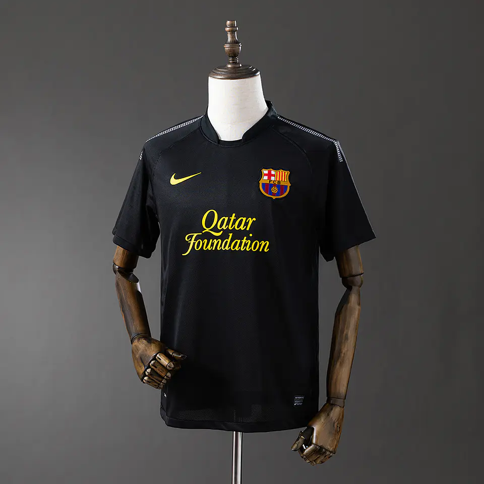 2011-12 Barcelona Away Jersey 1