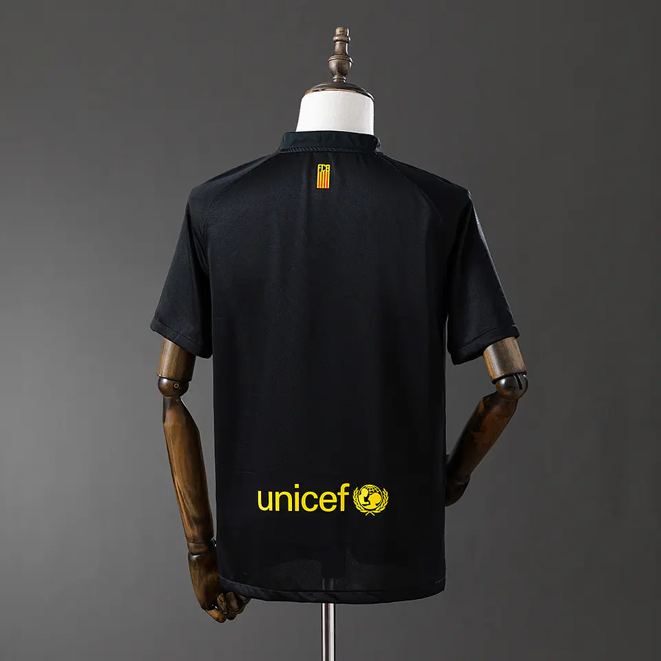 2011-12 Barcelona Away Jersey 2