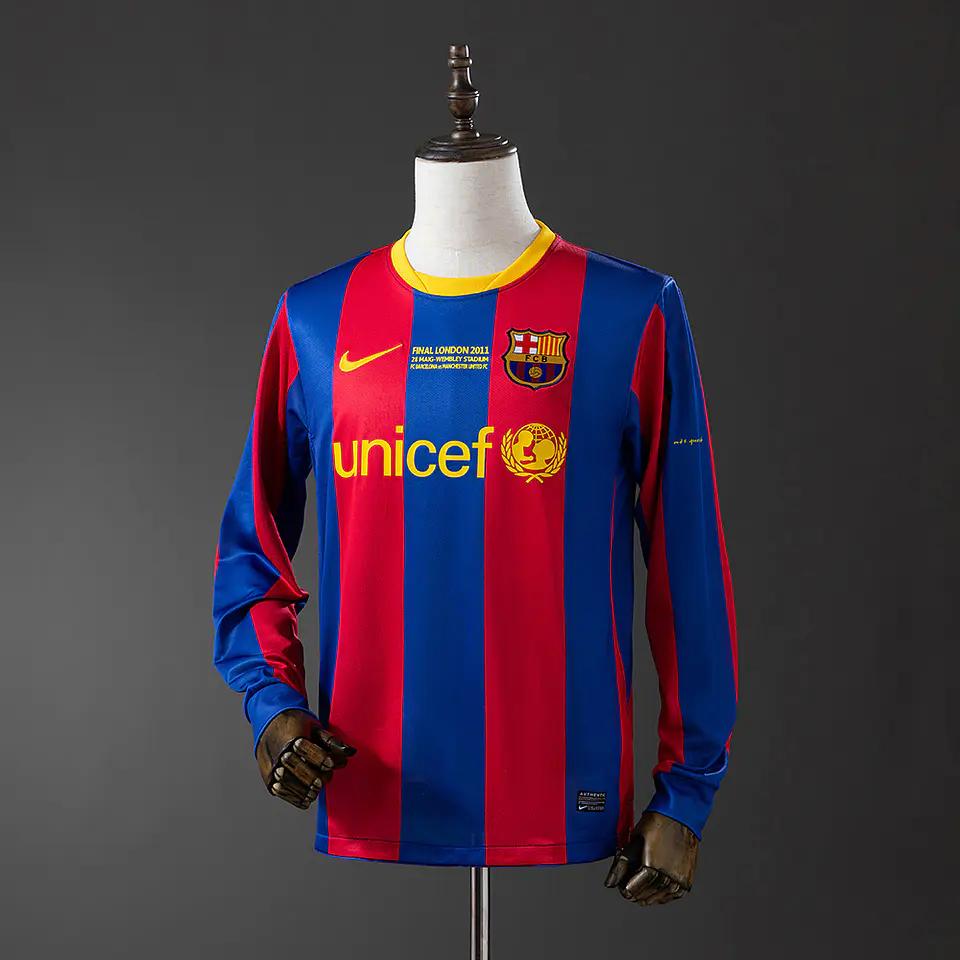 2010-11 Barcelona Home Long Sleeve Jersey 1