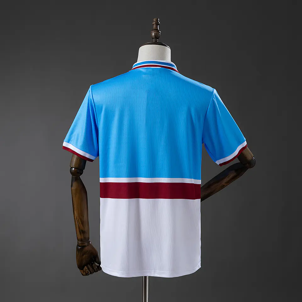 1997-98 Aston Villa Away Jersey 2