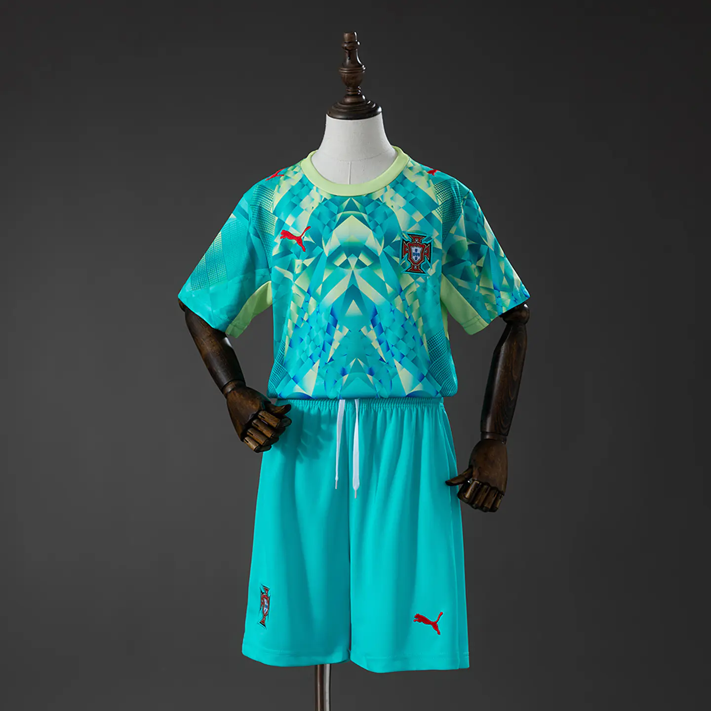 2026 Portugal Green Goalkeeper Kids Kit 1