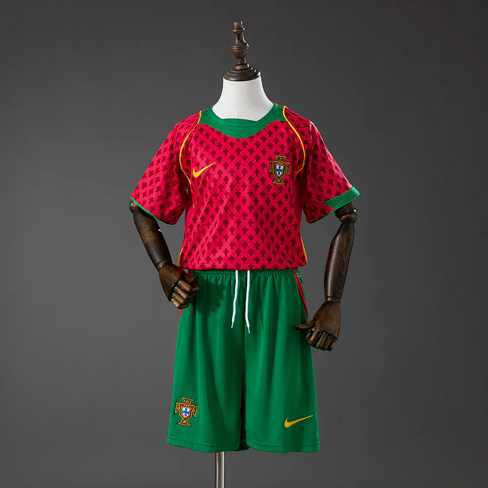 2004 Portugal Home Kids Kit 1
