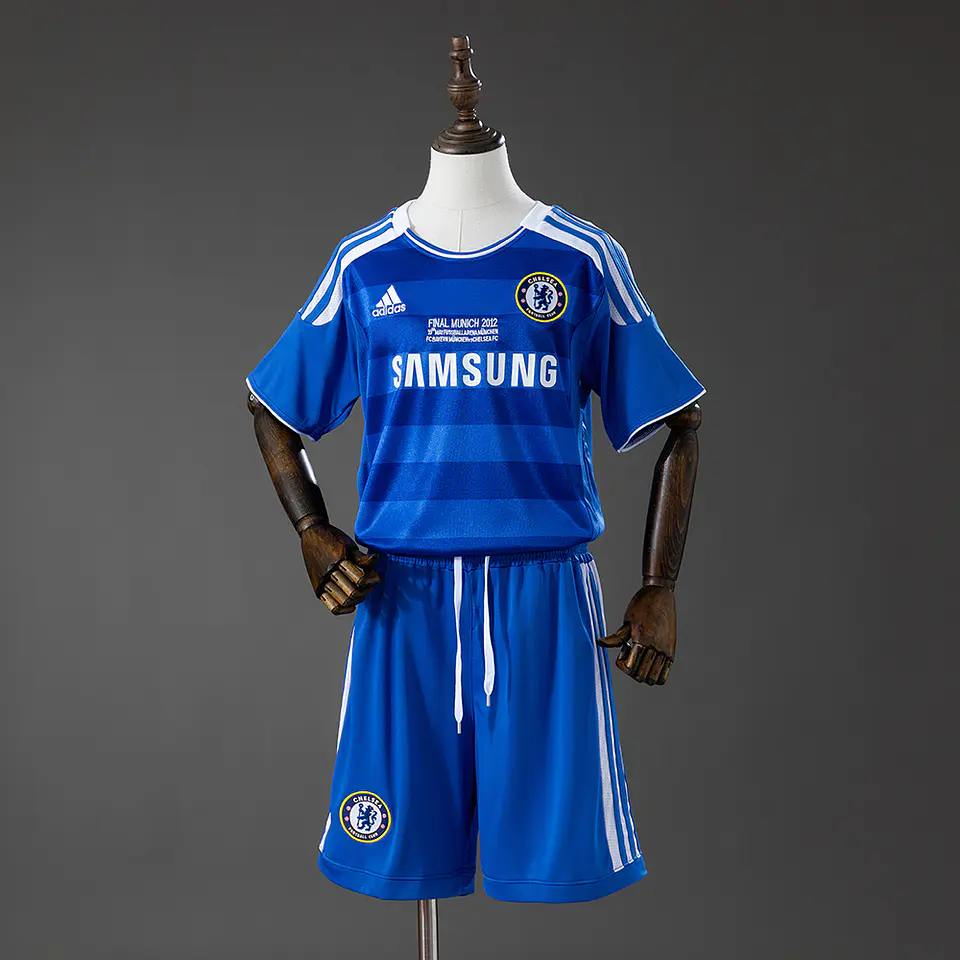 2011-12 Chelsea Home Kids Kit 1