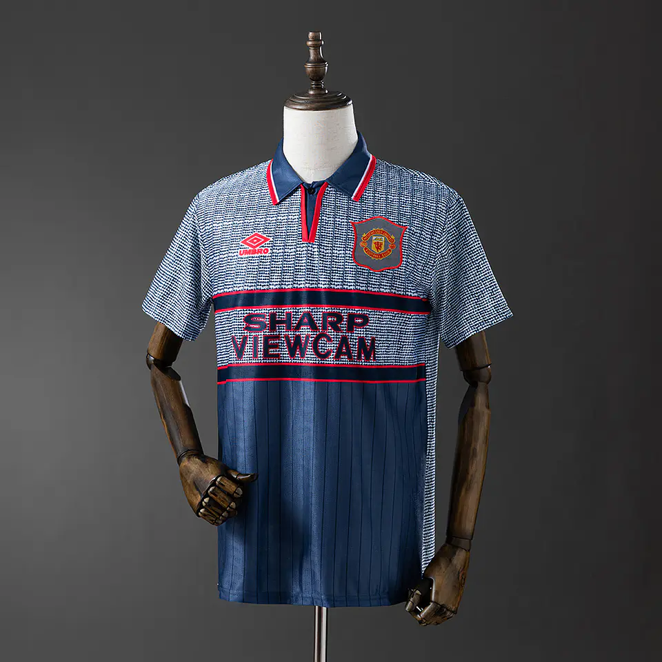 1995-96 Manchester United Away Jersey 1