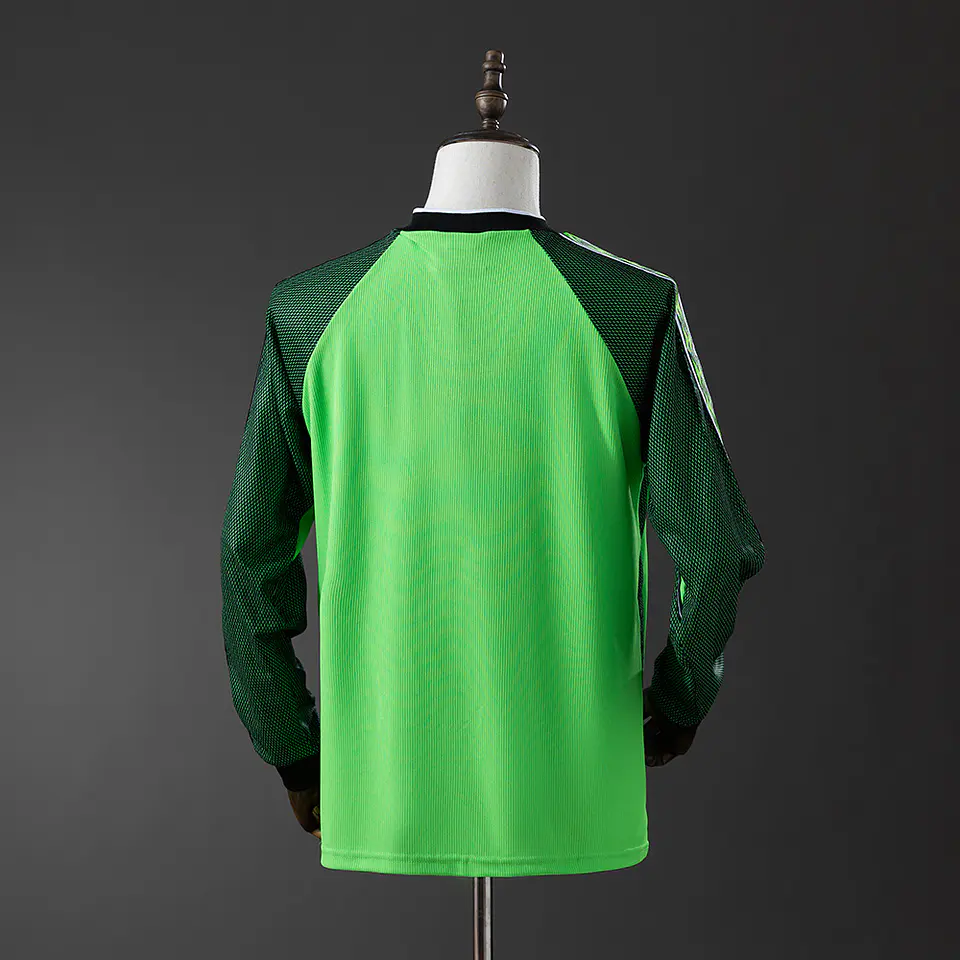 1998-00 Manchester United Green Goalkeeper Long Sleeve Jersey 2