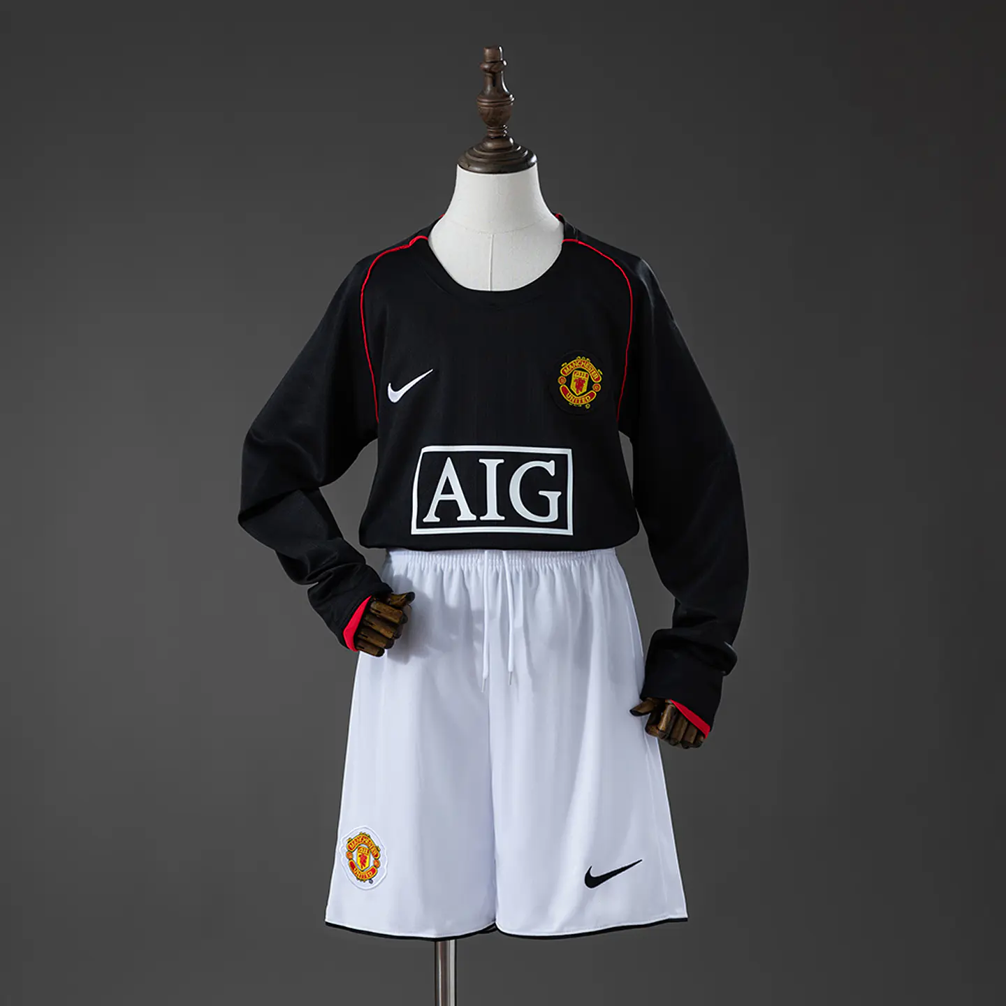 2007-08 Manchester United Away Long Sleeve Kids Kit 1