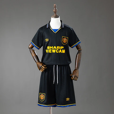 1993-95 Manchester United Away Kids Kit