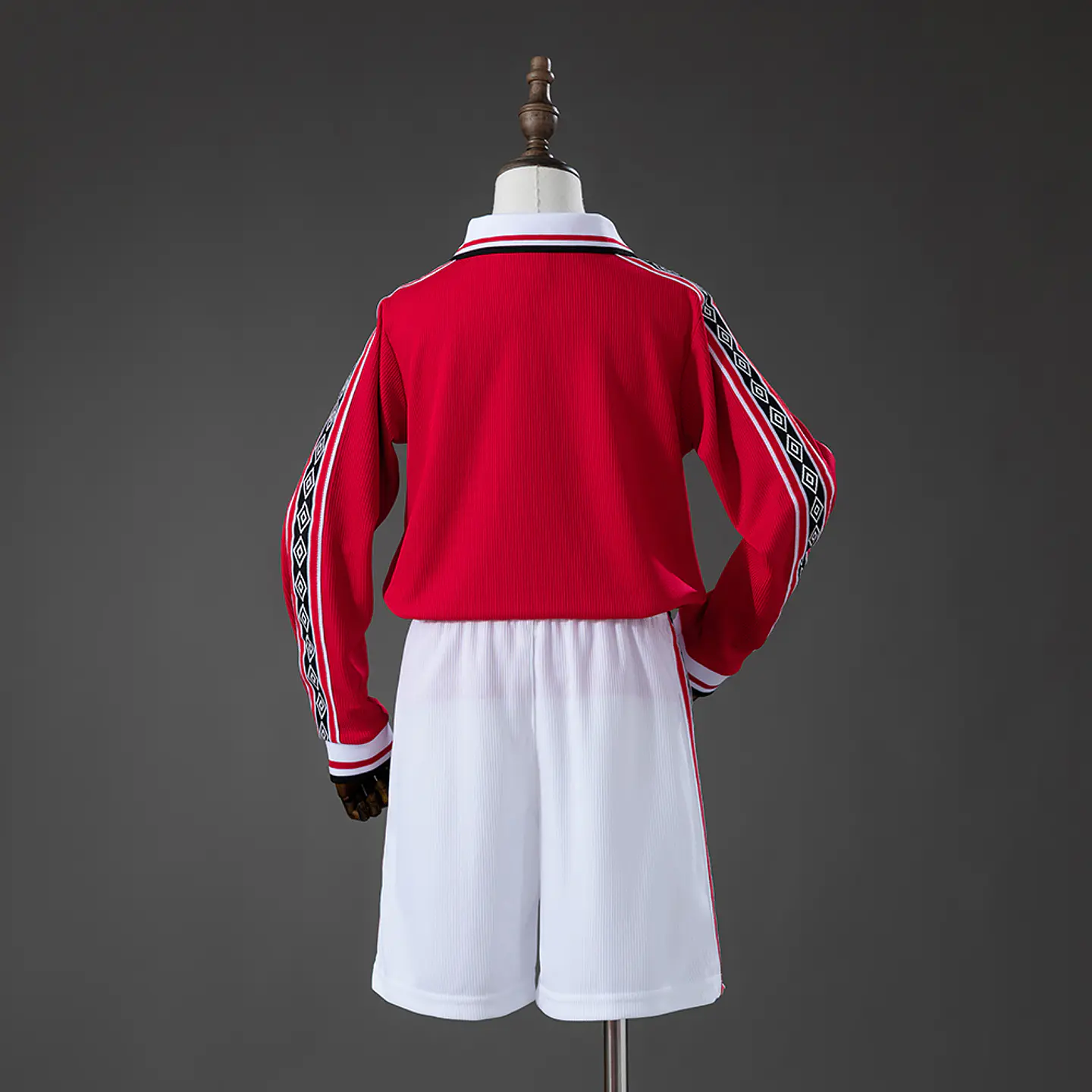 1998-00 Manchester United Home Long Sleeve Kids Kit 2