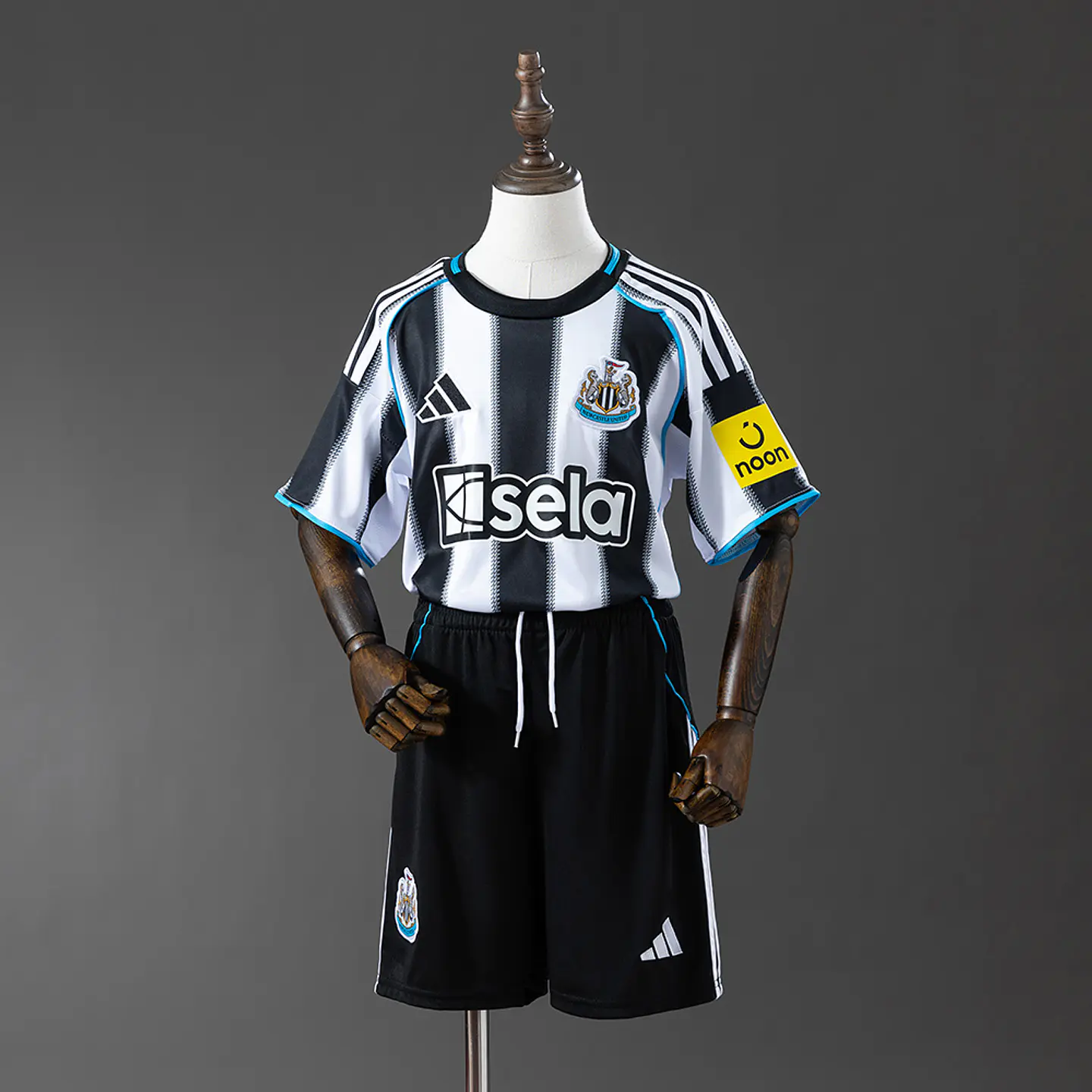 2025-26 Newcastle Home Kids Kit 1