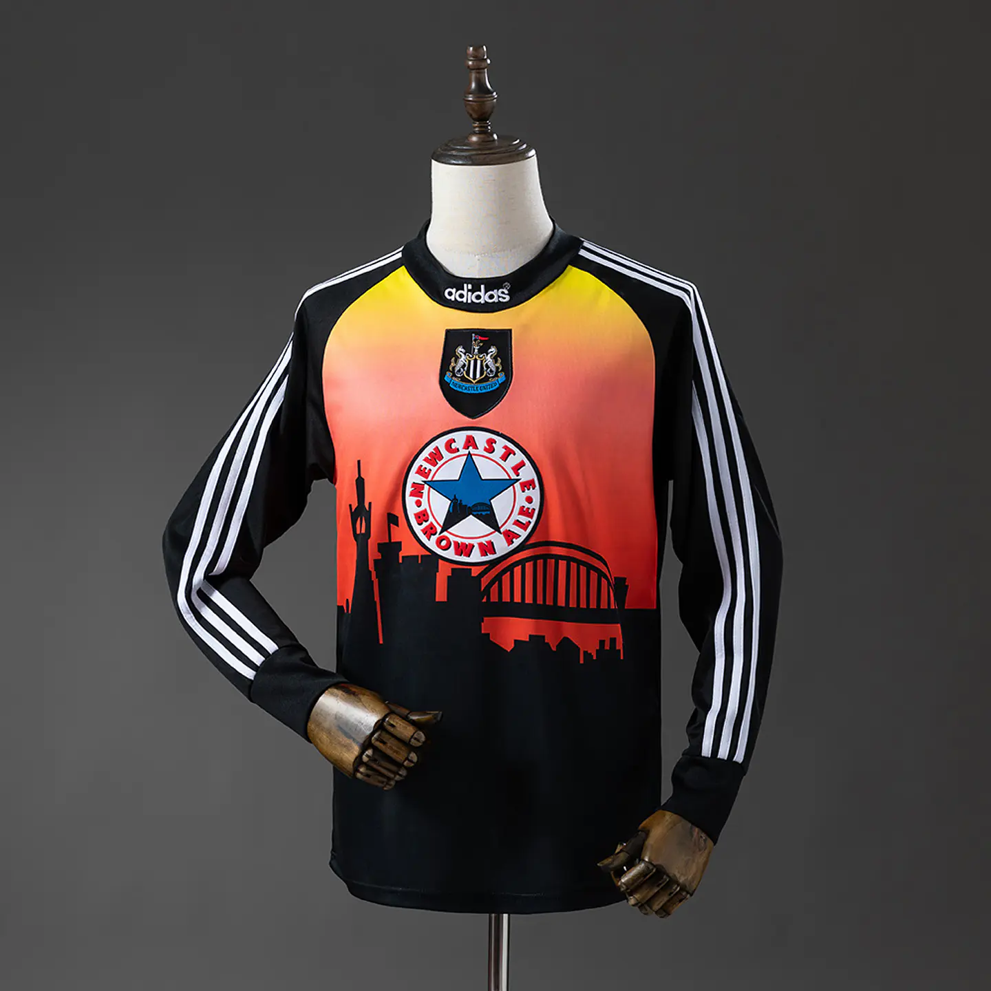1996-97 Newcastle Skyline Goalkeeper Long Sleeve Jersey 1