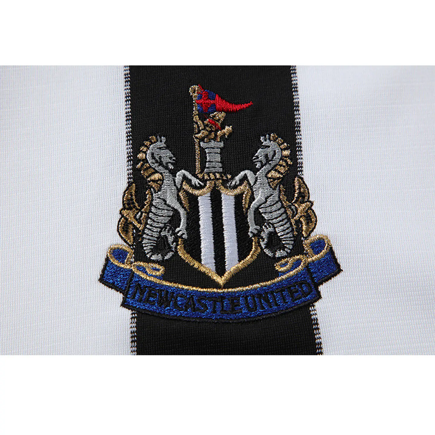 2000-01 Newcastle Home Jersey 3