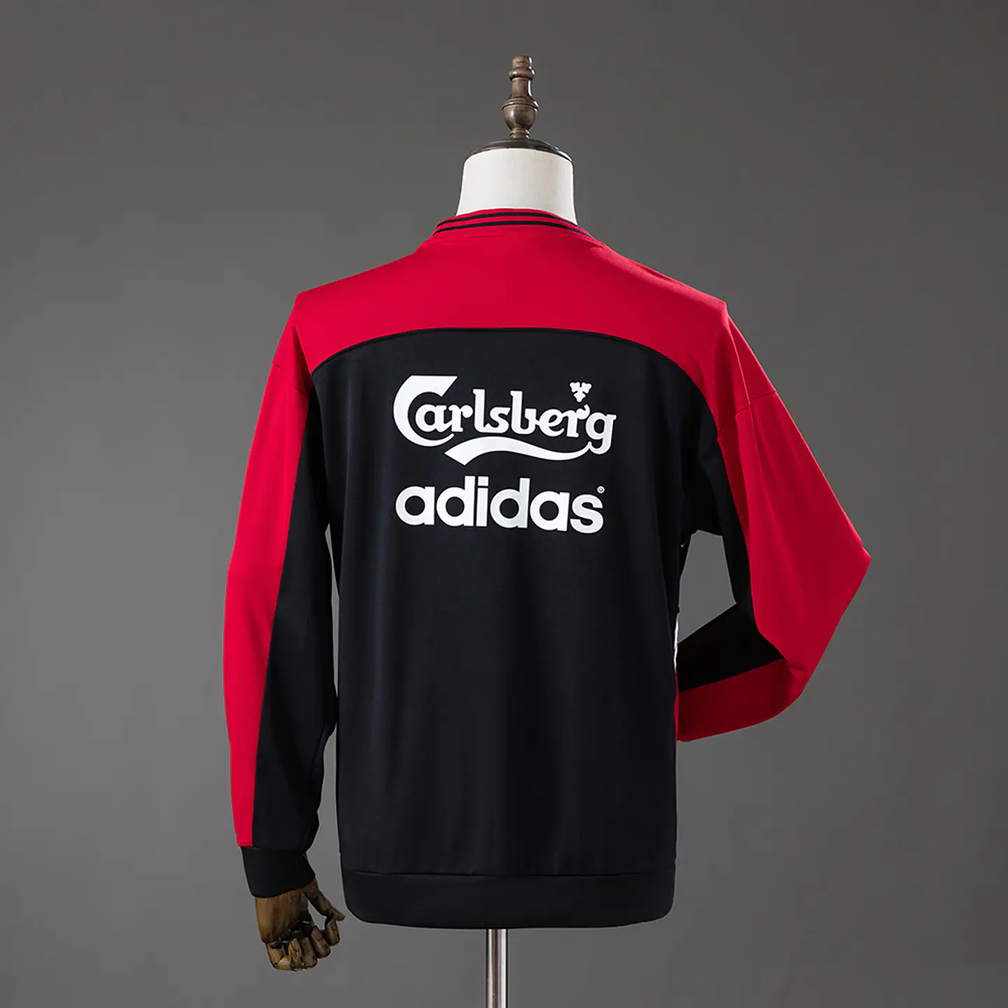 1993-94 Liverpool Travel Sweatshirt 2
