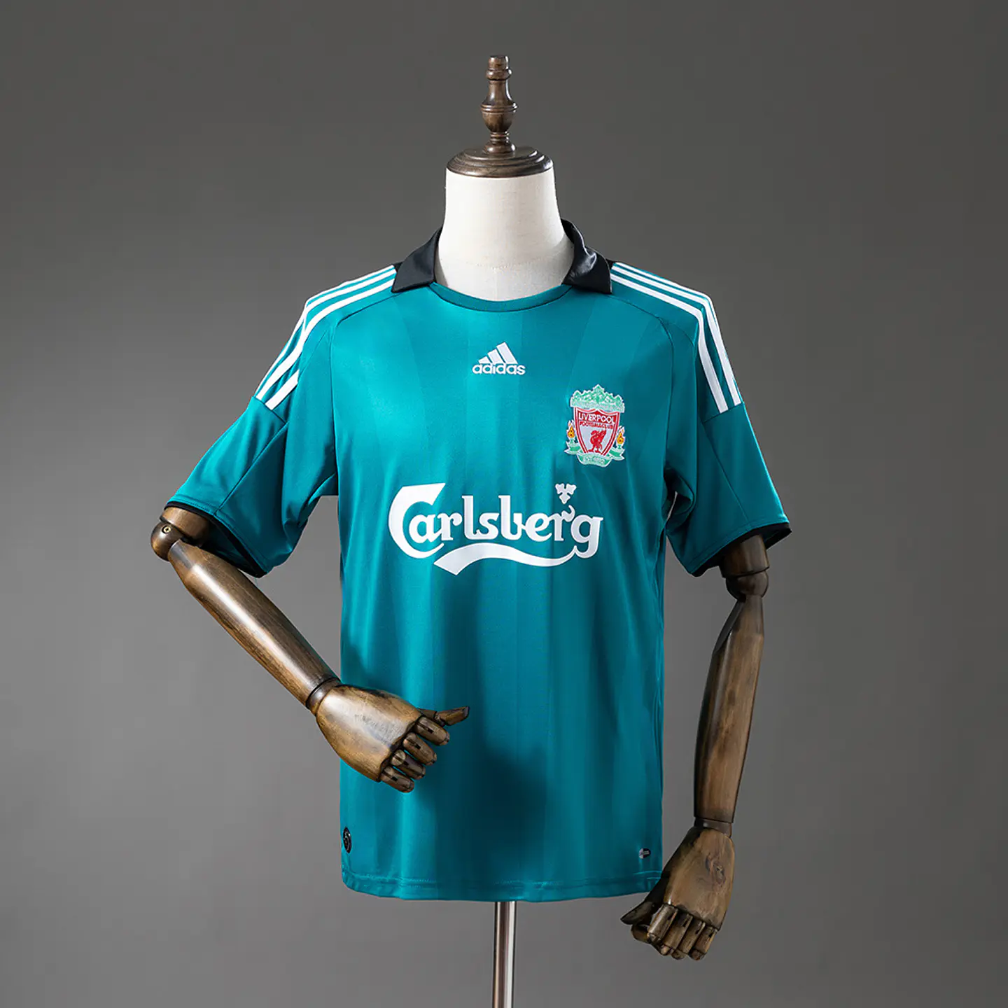 2008-09 Liverpool Third Jersey 1