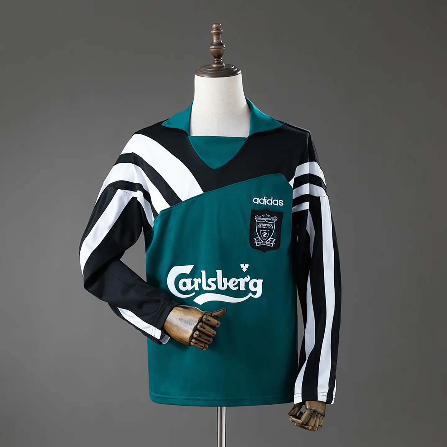 1995-96 Liverpool Travel Long Sleeve Shirt 1