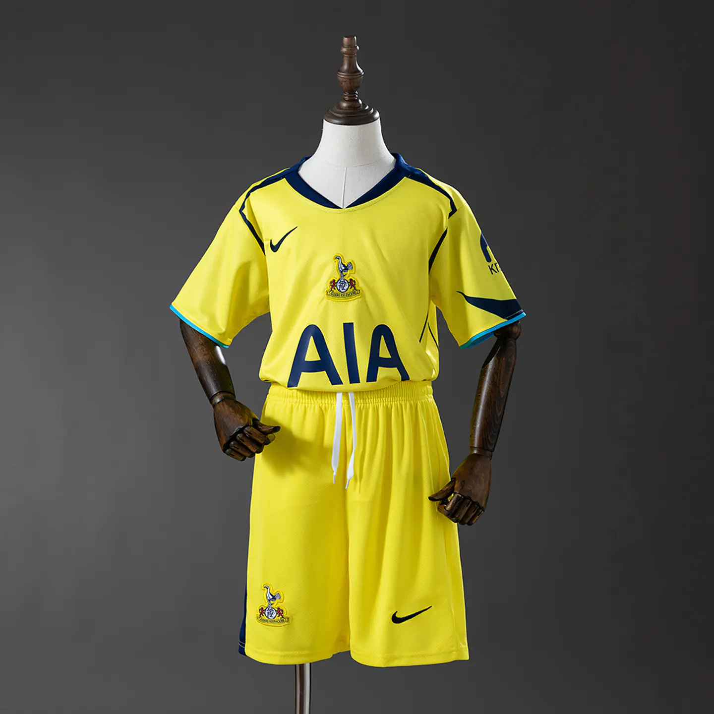 2025-26 Tottenham Hotspur Third Kids Kit 1