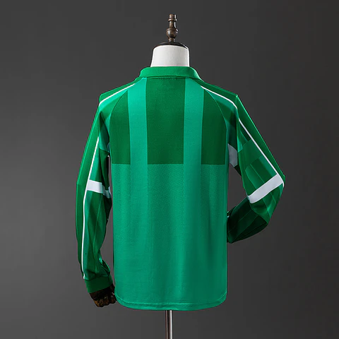 1997-99 Tottenham Hotspur Green Goalkeeper Long Sleeve Jersey