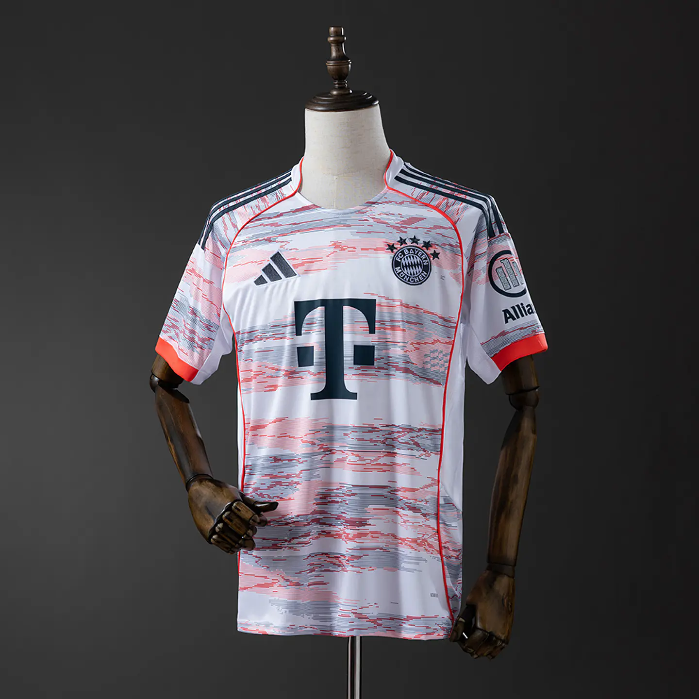 2025-26 Bayern Munich Away Jersey 1