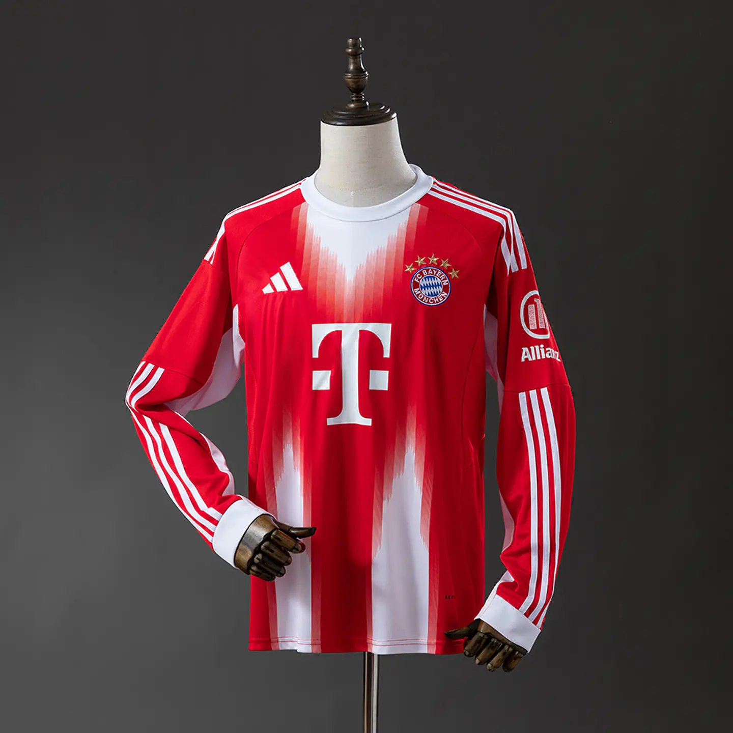 2025-26 Bayern Munich Home Long Sleeve Jersey 1