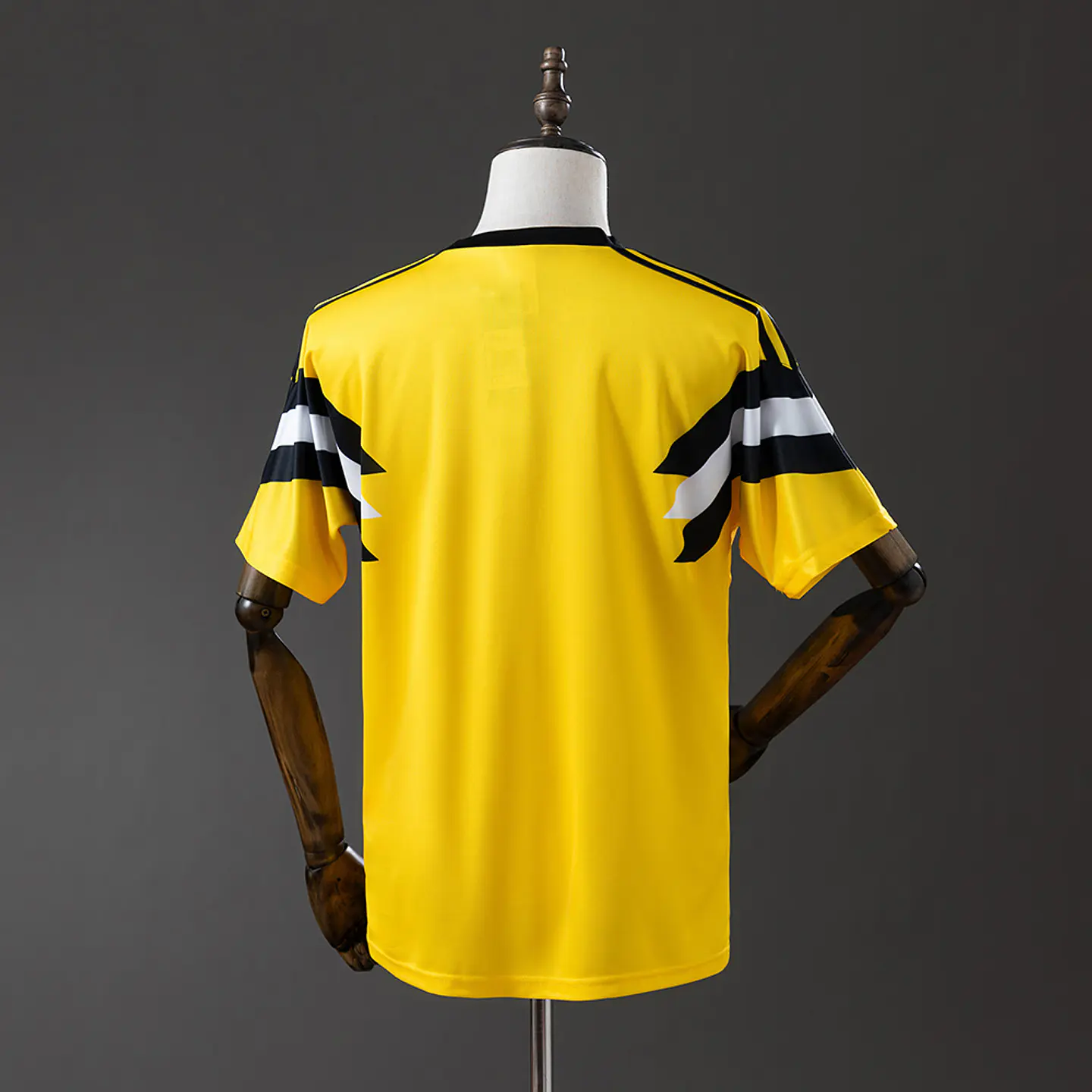 1988-89 Borussia Dortmund DFB-Pokal Final Jersey 2
