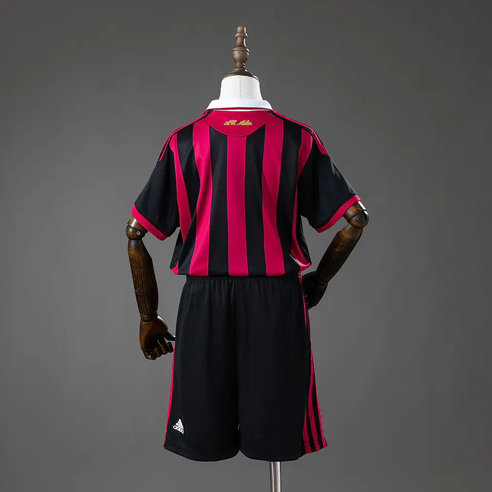 2009-10 AC Milan Home Kids Kit 2