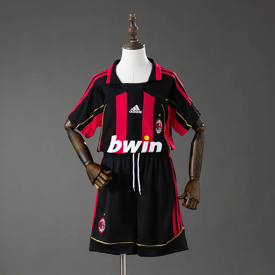 2006-07 AC Milan Home Kids Kit 1