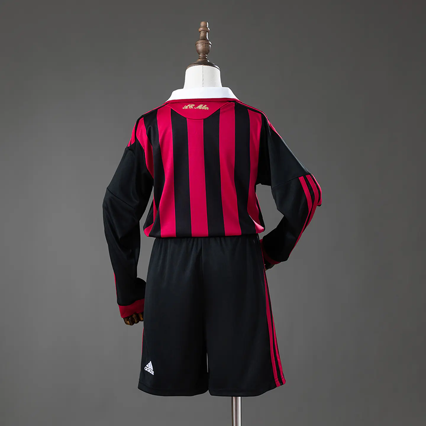 2009-10 AC Milan Home Long Sleeve Kids Kit 2