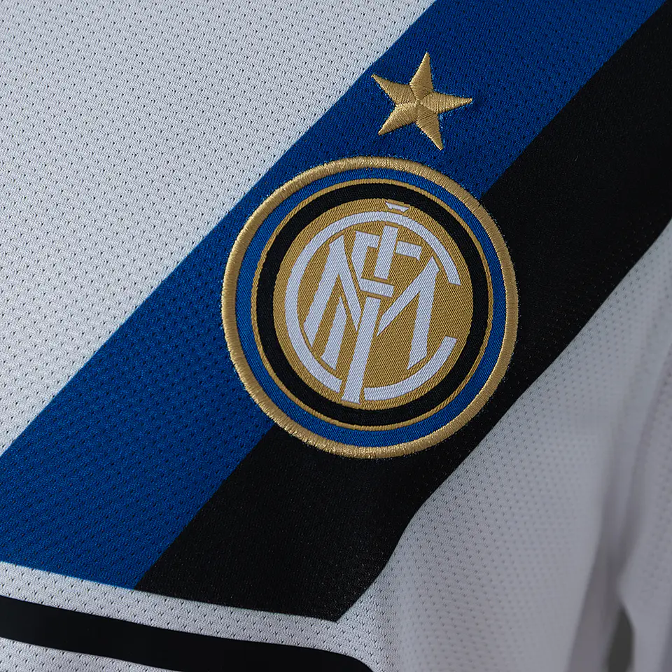 2011-12 Inter Milan Away Jersey 5